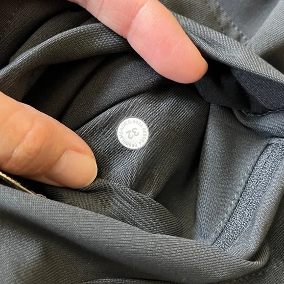 Lululemon ABC Classic Warpstreme Pants - Men's Size 32*28 - Gray Obsidian